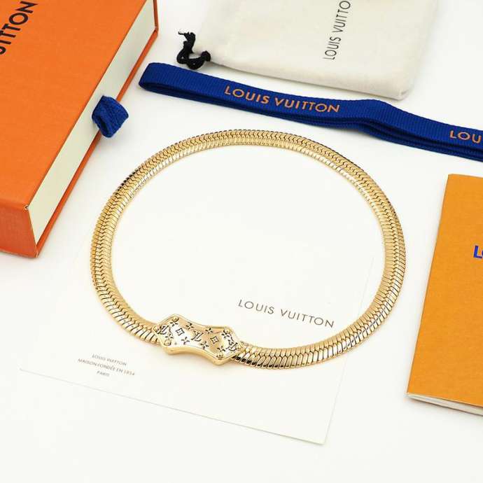 Picture of LV Necklace _SKULVnecklace02cly18812228